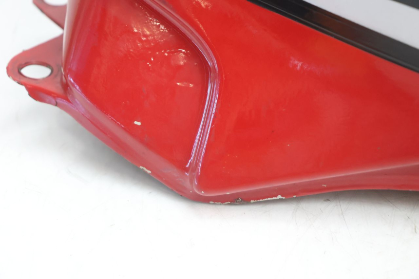 photo de SERBATOIO CARBURANTE  SUZUKI GSX F GSXF 750 (1988 - 1998) - Dettagli dei punti di fissaggio