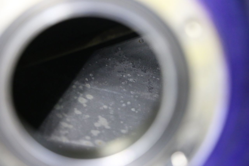 photo de SERBATOIO CARBURANTE  SUZUKI GSXR GSX-R 1000 (2003 - 2004) - Dettagli dei punti di fissaggio