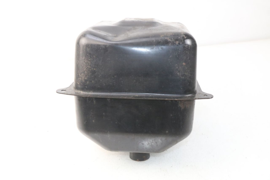 photo de Serbatoio carburante SYM GTS EFI ABS 125 (2012 - 2016) - Zoom sullo stato d'uso