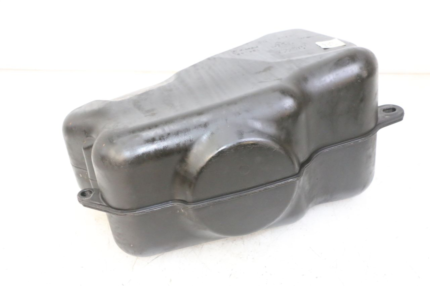 photo de SERBATOIO CARBURANTE  PIAGGIO IE MP3 YOURBAN 300 (2011 - 2016) - Zoom sullo stato d'uso