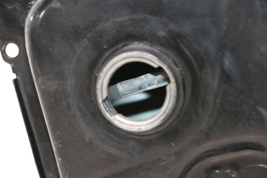 photo de SERBATOIO CARBURANTE SYM JET 14 4T 50 (2018 - 2022) - Vista d'insieme del prodotto
