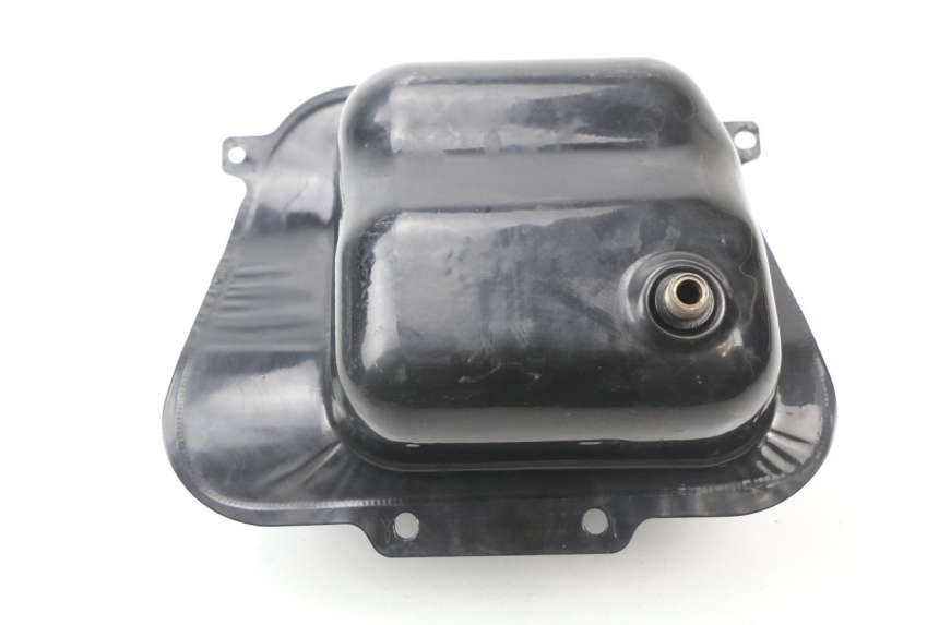 photo de SERBATOIO DELLA BENZINA SYM JET 4 50 (2010 - 2014) - Altra angolazione