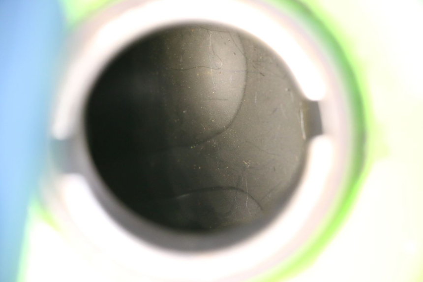 photo de SERBATOIO CARBURANTE  KAWASAKI KDX 125 (1990 - 1991) - Zoom sullo stato d'uso