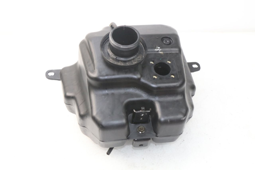 photo de Serbatoio carburante PEUGEOT KISBEE 2T 50 (2010 - 2017) - Vista principale
