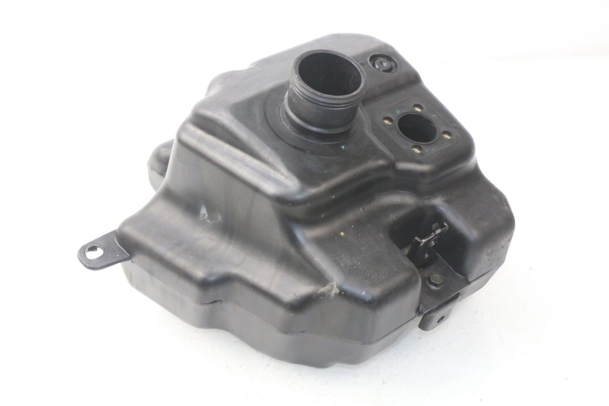 photo de Serbatoio carburante PEUGEOT KISBEE 4T 50 (2010 - 2017) - Vista principale