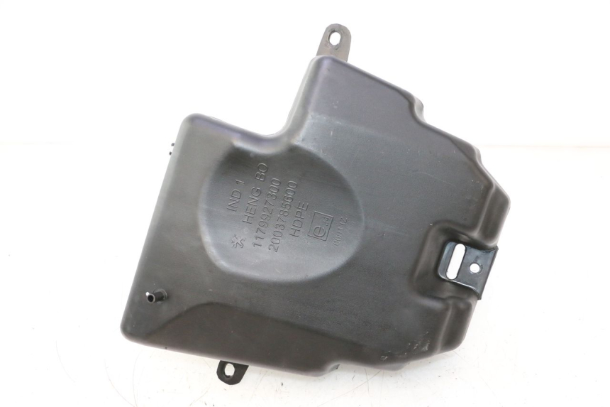 photo de SERBATOIO CARBURANTE  PEUGEOT KISBEE 4T 50 (2023 - 2026) - Dettaglio del componente