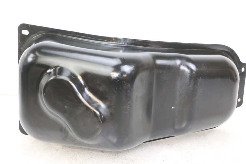 photo de SERBATOIO CARBURANTE  KYMCO X-TOWN XTOWN 125 (2016 - 2021) - Zoom sullo stato d'uso