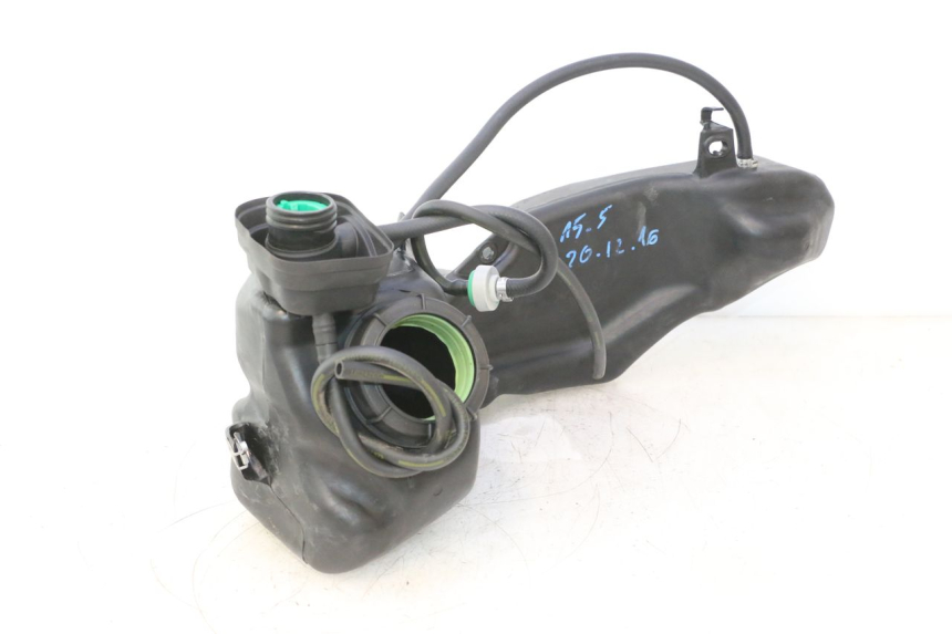 photo de SERBATOIO CARBURANTE PIAGGIO LIBERTY IGET 4T 50 (2015 - 2020) - Dettagli dei punti di fissaggio