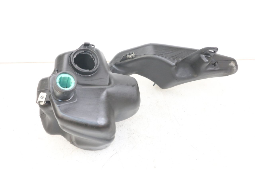 photo de SERBATOIO CARBURANTE PIAGGIO LIBERTY 125 (2009 - 2013) - Vista principale