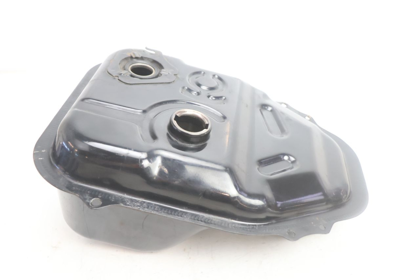 photo de SERBATOIO CARBURANTE KYMCO LIKE 125 (2009 - 2016) - Zoom sullo stato d'uso