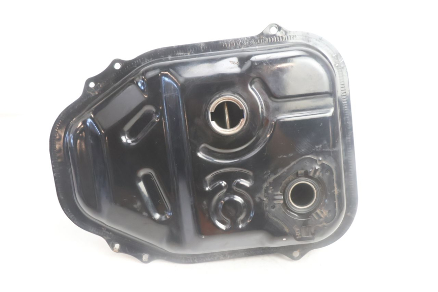 photo de SERBATOIO CARBURANTE KYMCO LIKE 125 (2009 - 2016) - Altra angolazione