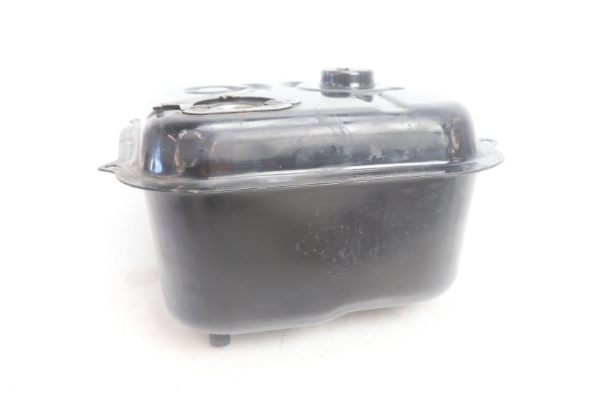 photo de SERBATOIO CARBURANTE KYMCO LIKE 125 (2009 - 2016) - Stato della superficie e materiale