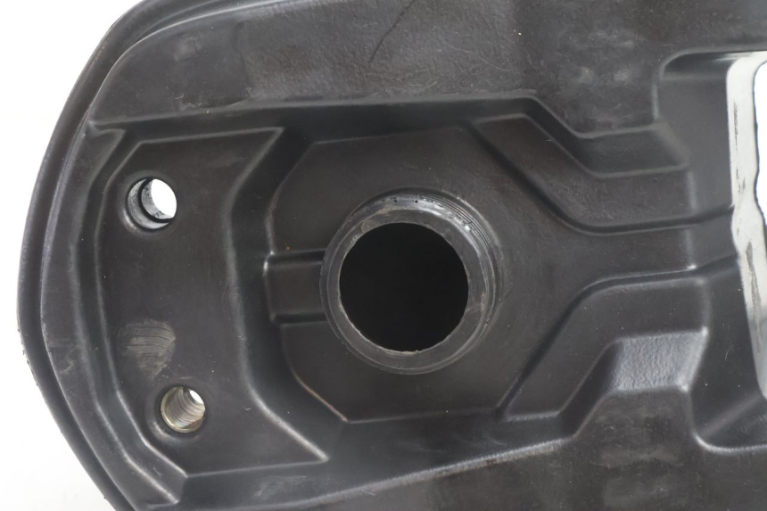 photo de SERBATOIO CARBURANTE PEUGEOT LUDIX BLASTER 50 (2006 - 2014) - Dettaglio del componente