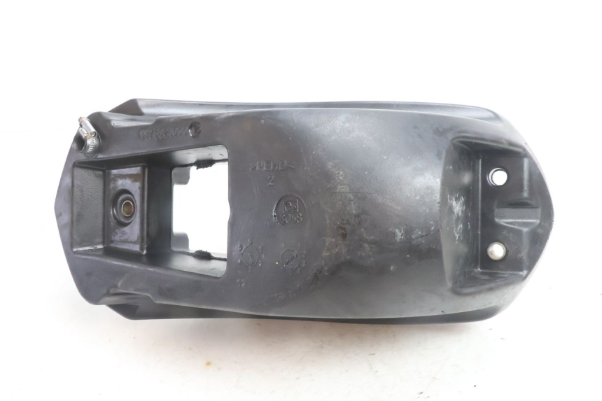 photo de SERBATOIO CARBURANTE PEUGEOT LUDIX BLASTER 50 (2006 - 2014) - Dettagli dei punti di fissaggio