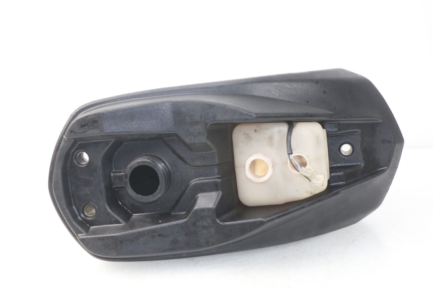 photo de SERBATOIO CARBURANTE PEUGEOT LUDIX 50 (2008 - 2017) - Dettaglio del componente