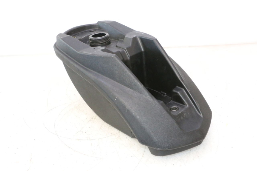 photo de SERBATOIO CARBURANTE  PEUGEOT LUDIX PRO 2T 50 (2010 - 2017) - Altra angolazione
