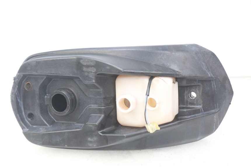 photo de SERBATOIO CARBURANTE PEUGEOT LUDIX SNAKE 2T 50 (2004 - 2014) - Vista principale