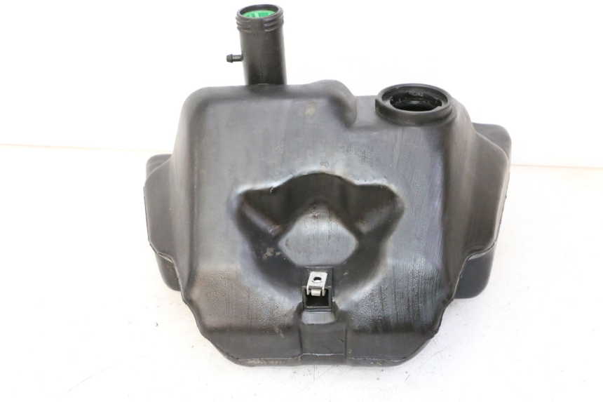 photo de SERBATOIO CARBURANTE  PIAGGIO LXV 4T 50 (2009 - 2013) - Dettaglio del componente