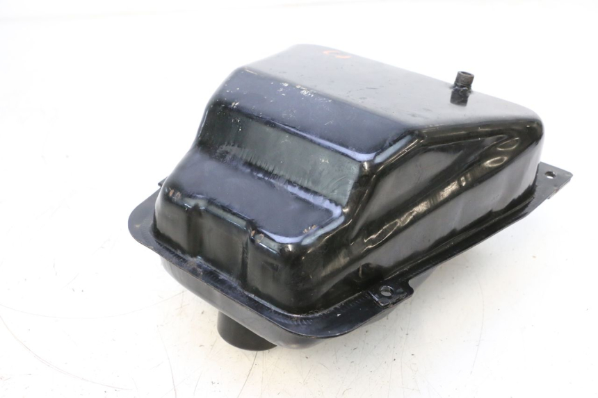 photo de SERBATOIO CARBURANTE  KEEWAY MATRIX RX9 125 (2006 - 2007) - Dettagli dei punti di fissaggio