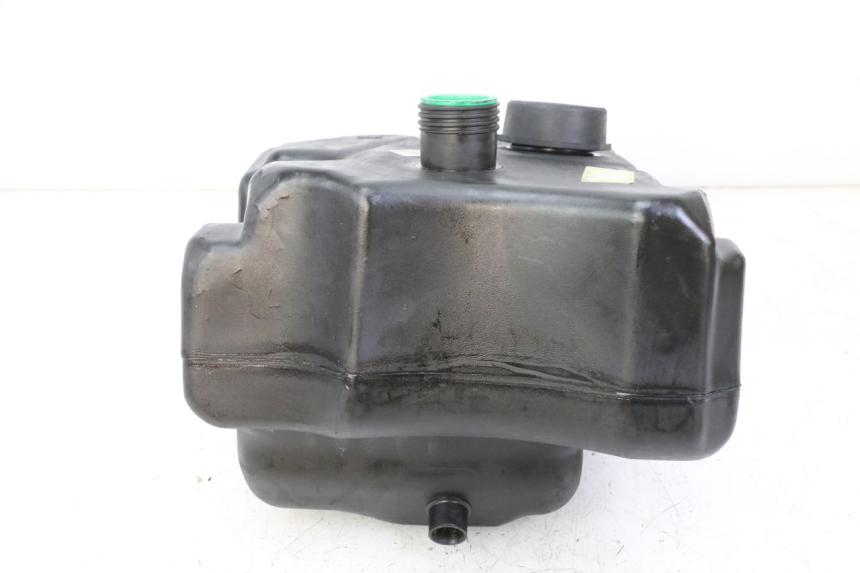 photo de SERBATOIO CARBURANTE  MBK OVETTO ONE 2T 50 (2013 - 2017) - Altra angolazione