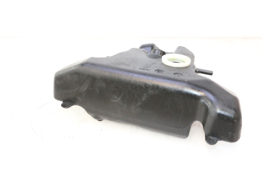 photo de Serbatoio carburante SYM MIO 50 (2005 - 2010) - Altra angolazione