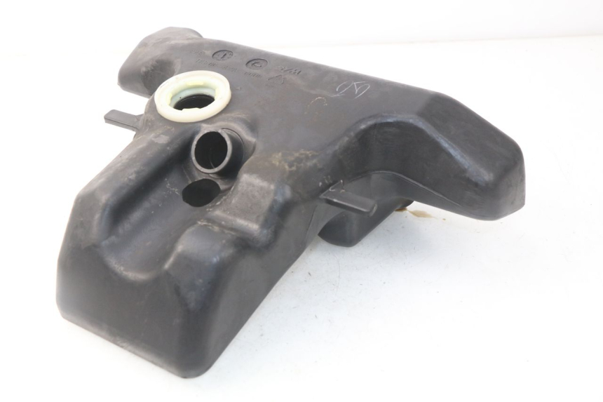 photo de Serbatoio carburante SYM MIO 100 (2006 - 2017) - Primo piano tecnico