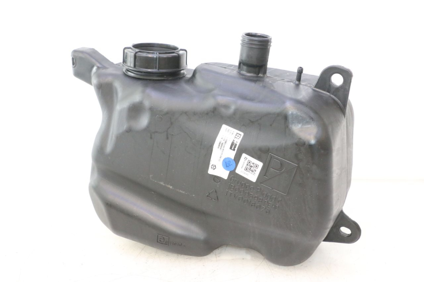 photo de SERBATOIO CARBURANTE  PIAGGIO MP3 HPE 530 (2022 - 2026) - Vista principale