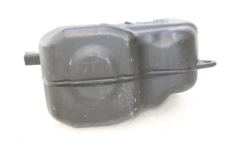 photo de SERBATOIO CARBURANTE  PIAGGIO MP3 HPE 530 (2022 - 2026) - Zoom sullo stato d'uso