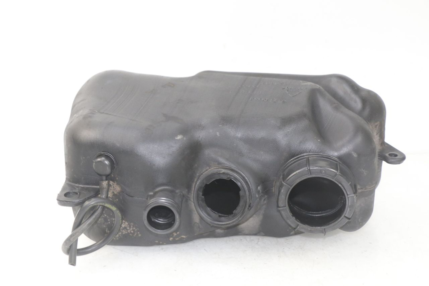 photo de Serbatoio carburante PIAGGIO MP3 LT 400 (2007 - 2012) - Zoom sullo stato d'uso