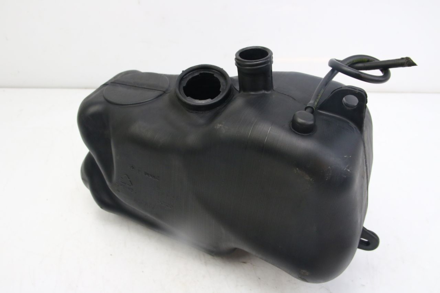 photo de SERBATOIO CARBURANTE PIAGGIO MP3 125 (2006 - 2014) - Vista principale