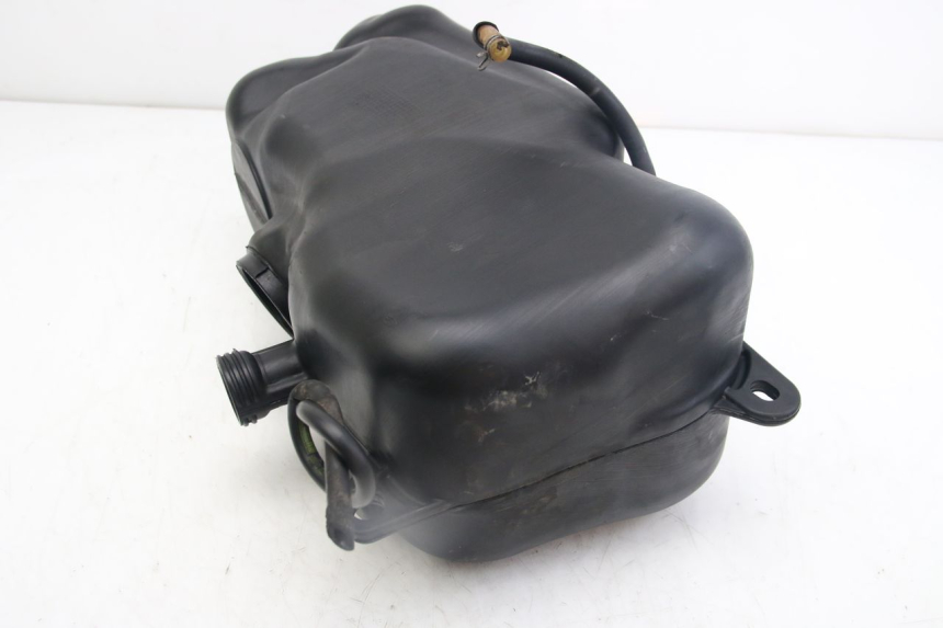 photo de SERBATOIO CARBURANTE PIAGGIO MP3 125 (2006 - 2014) - Altra angolazione