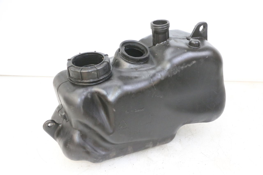 photo de SERBATOIO CARBURANTE PIAGGIO MP3 500 (2011 - 2015) - Altra angolazione