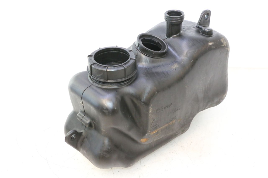 photo de SERBATOIO CARBURANTE  PIAGGIO MP3 500 (2016 - 2018) - Vista principale