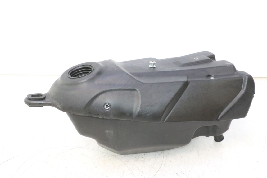 photo de SERBATOIO CARBURANTE  RIEJU MRT PRO SUPERMOTARD 50 (2007 - 2018) - Dettaglio del componente