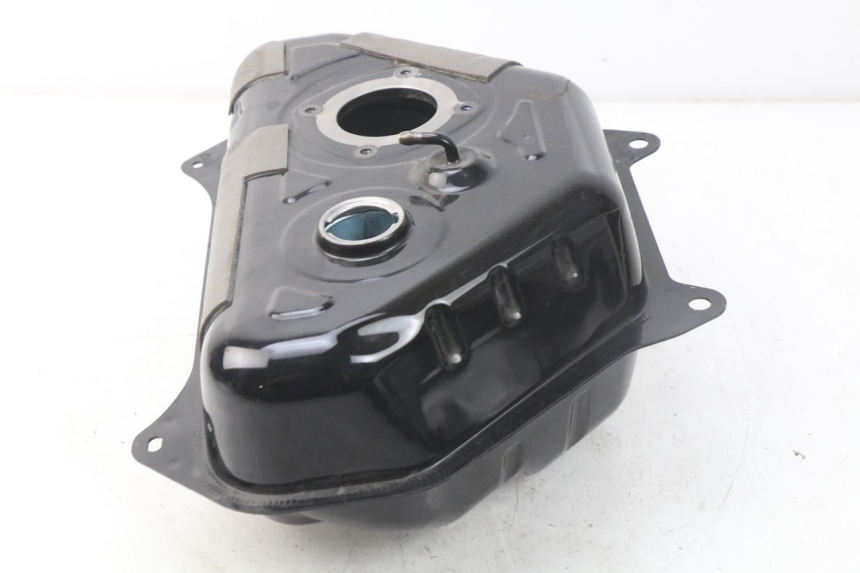 photo de Serbatoio carburante MBK MW TRYPTIK 125 (2017 - 2022) - Altra angolazione