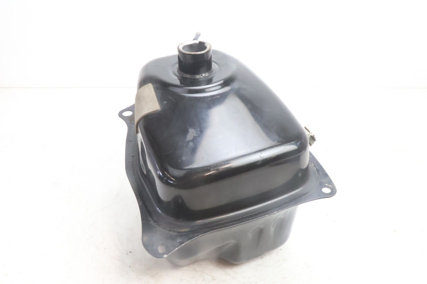 photo de SERBATOIO CARBURANTE  YAMAHA N-MAX NMAX 125 (2021 - 2024) - Altra angolazione