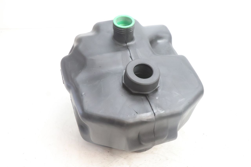 photo de SERBATOIO CARBURANTE  YAMAHA NEO'S NEOS 2T 50 (1998 - 2007) - Zoom sullo stato d'uso