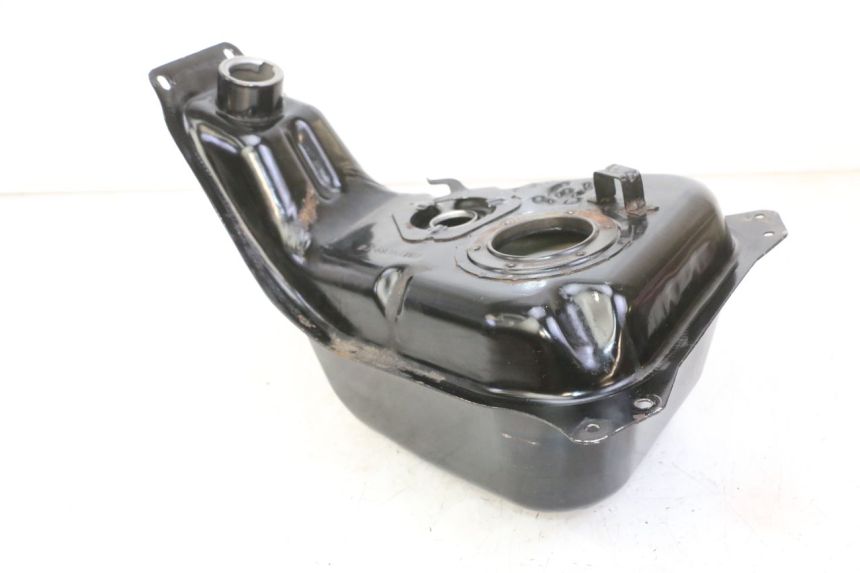 photo de SERBATOIO CARBURANTE  KYMCO LIKE 4T 50 (2019 - 2025) - Caratteristiche distintive