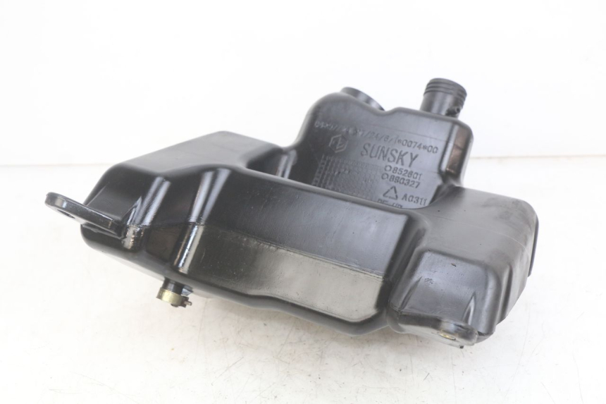 photo de SERBATOIO CARBURANTE PIAGGIO NEW TYPHOON 50 (2010 - 2017) - Altra angolazione
