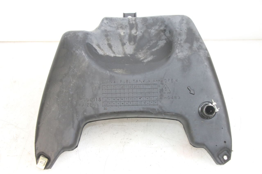 photo de SERBATOIO CARBURANTE PIAGGIO NEW TYPHOON 50 (2018 - 2021) - Primo piano tecnico