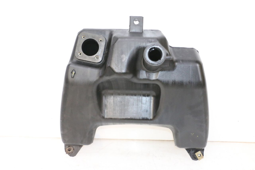 photo de SERBATOIO CARBURANTE PIAGGIO NEW TYPHOON 50 (2018 - 2021) - Zoom sullo stato d'uso