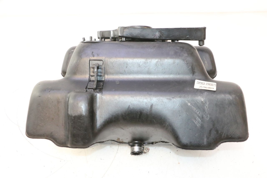 photo de SERBATOIO CARBURANTE  MBK NITRO 50 (2004 - 2008) - Dettagli dei punti di fissaggio