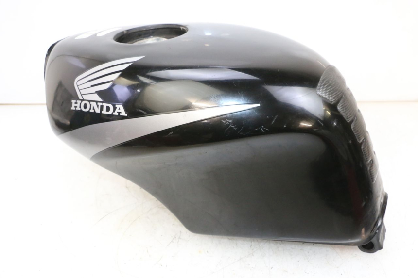 photo de SERBATOIO CARBURANTE  HONDA NSR R 125 (1994 - 2003) - Focus sulla struttura