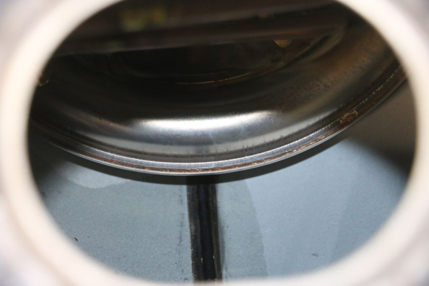 photo de SERBATOIO CARBURANTE  HONDA NTV DEAUVILLE ABS 700 (2007 - 2016) - Zoom sullo stato d'uso