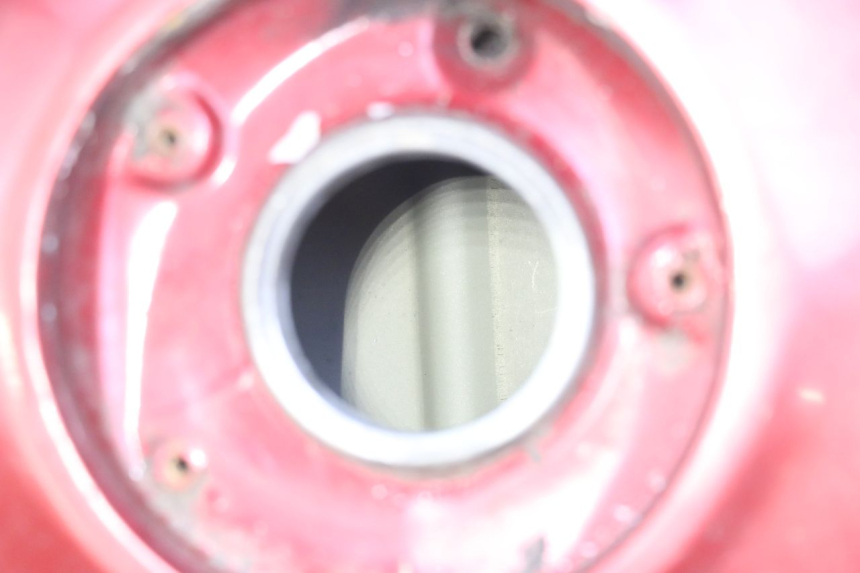 photo de SERBATOIO CARBURANTE HONDA NTV DEAUVILLE 650 (1998 - 2001) - Primo piano tecnico