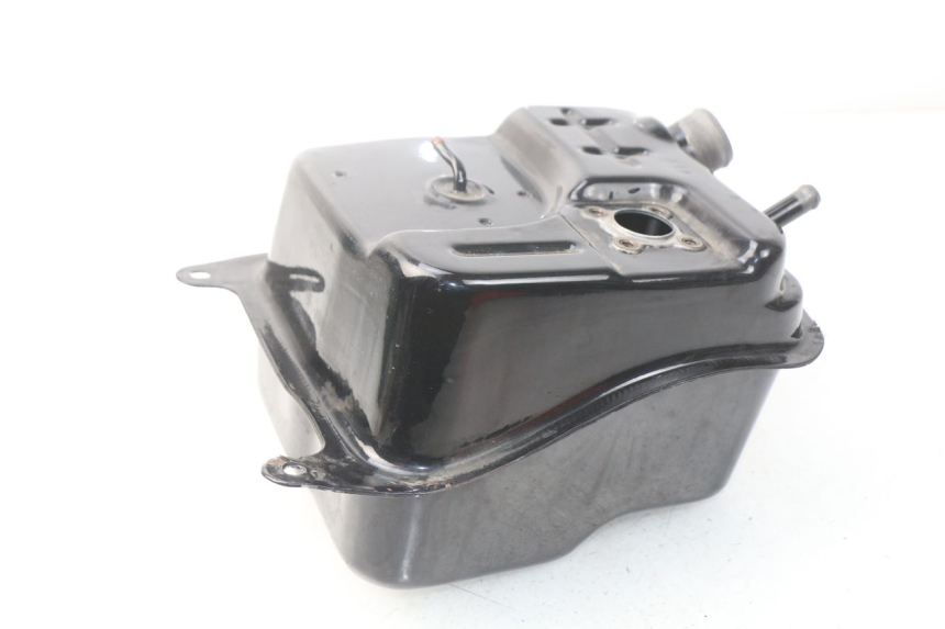 photo de SERBATOIO CARBURANTE SYM ORBIT III 3 4T 50 (2018 - 2021) - Zoom sullo stato d'uso