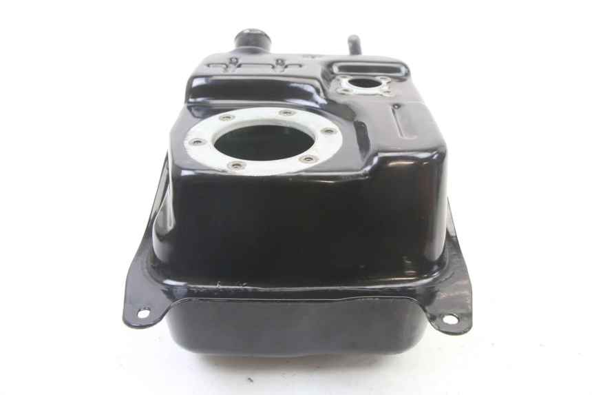 photo de SERBATOIO CARBURANTE  SYM ORBIT III 3 4T 50 (2021 - 2025) - Altra angolazione