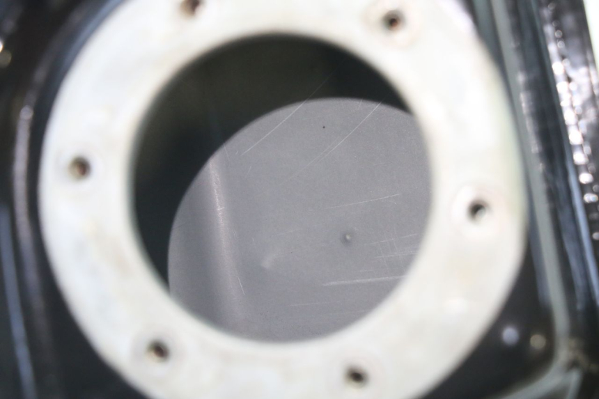 photo de SERBATOIO CARBURANTE  SYM ORBIT III 3 4T 50 (2021 - 2025) - Primo piano tecnico