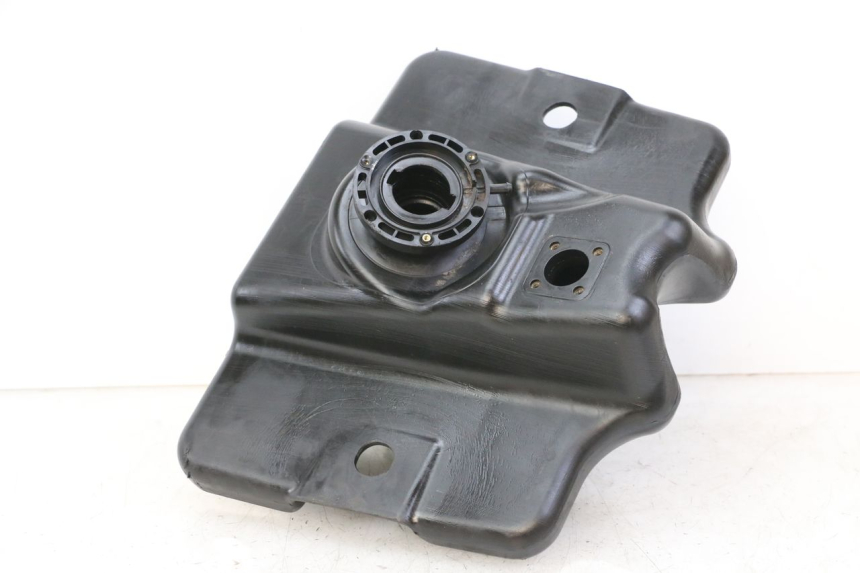 photo de SERBATOIO CARBURANTE  PEUGEOT SPEEDFIGHT 3 LC 2T 50 (2009 - 2015) - Vista principale