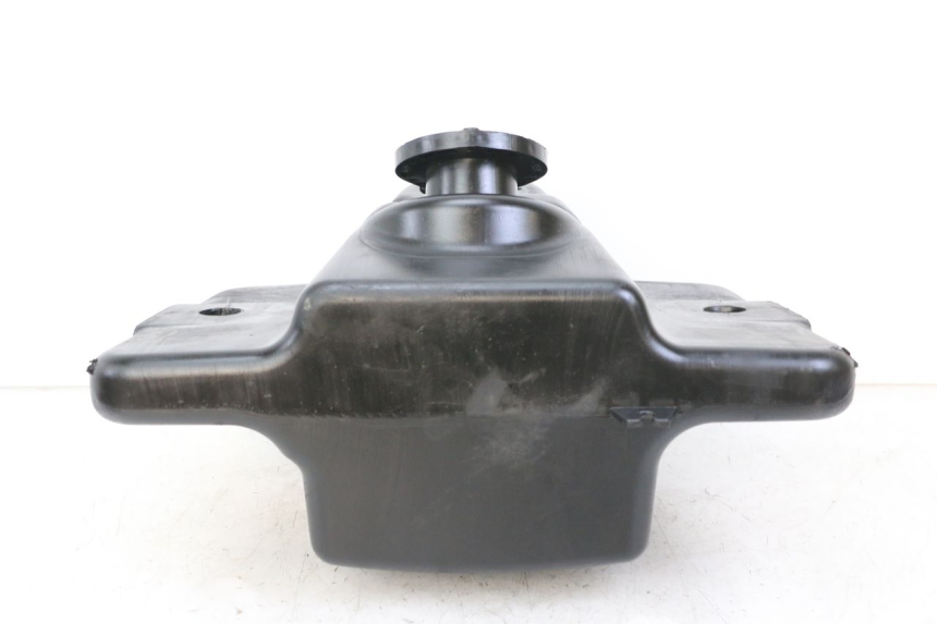 photo de SERBATOIO CARBURANTE  PEUGEOT SPEEDFIGHT 3 LC 2T 50 (2009 - 2015) - Altra angolazione